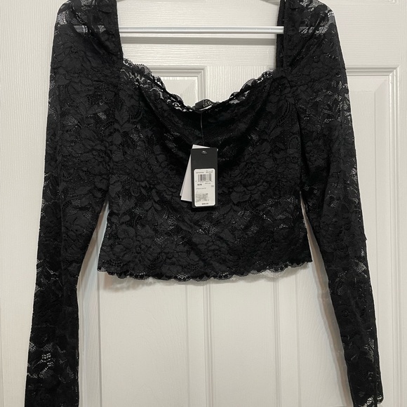 Lace long sleeve - Picture 2 of 2